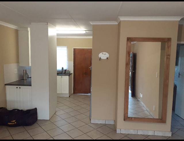 2 bed property to rent in HIGHVELD